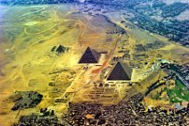 20110607_135534_GEOART_PYRAMIDS_OF_GIZA GEO ART: Egypt, Cairo: Pyramids of Giza (left to right: Mykerinos, Chephren, Cheops)