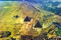 20110607_135535_GEOART_PYRAMIDS_OF_GIZA GEO ART: Egypt, Cairo: Pyramids of Giza (left to right: Mykerinos, Chephren, Cheops)