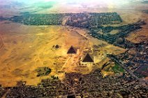 20110607_135536_GEOART_PYRAMIDS_OF_GIZA GEO ART: Egypt, Cairo: Pyramids of Giza (left to right: Mykerinos, Chephren, Cheops)