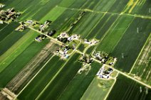 GEO ART - GREN FIELDS AROUND MONTREAL - CANADA 2