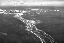 GEO ART MONOCHROME - light reflection in rivers GEO ART MONOCHROME - light reflection in rivers.jpg
