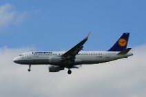 20150519_152036_LUFTHANSA_A320_D-AIUB_on_final