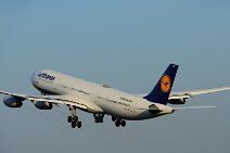 20160907_183901_LUFTHANSA_Airbus_A340-300_D-AIFC_take_off_RWY07C_EDDF