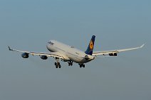 20160907_183904_LUFTHANSA_Airbus_A340-300_D-AIFC_take_off_RWY07C_EDDF