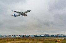 LUFTHANSA Airbus A340-300 after Lift Off in EDDF LUFTHANSA Airbus A340-300 after Lift Off in EDDF.jpg