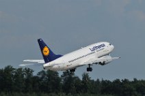 DSC_2590 LUFTHANSA CARGO MD-11 Frachter beim Start von der Startbahn 18 in Frankfurt |taking of from runway 18 in Frankfurt|