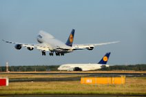 20160907_183105_LUFTHANSA_Boeing_B747-8_D-ABYJ_take_off_RWY07C_EDDF