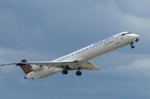20150520_121459_LUFTHANSA_REGIONAL_Canadair_Jet_take_off
