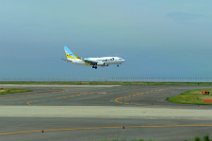 AIR DO BOEING B737-700 LANDING IN NAGOYA RJGG - JAPAN AIR DO BOEING B737-700 LANDING IN NAGOYA RJGG - JAPAN