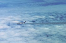 20150508_135436_UNITED_AIRLINES_BOEING_B767_ABOVE_CLOUDS