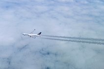 20150508_135451_UNITED_AIRLINES_BOEING_B767_ABOVE_CLOUDS
