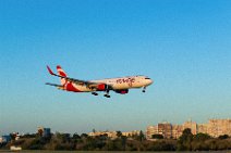 Air Canada rouge - Airbus A330 - short final Lisbon Air Canada rouge - Airbus A330 - short final Lisbon