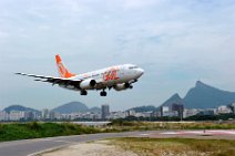 20130107_160948_GOL_Transportes_Aereos_Boening_B737-800_in_SBRJ