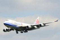 20150517_133213_CHINA_AIRLINES_CARGO_B747-400F_B18711