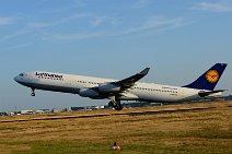 20160907_183858_LUFTHANSA_Airbus_A340-300_D-AIFC_take_off_RWY07C_EDDF_2