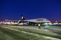Ramp Agent and Lufthansa Airbus A380-800 ready for taxi by night - EDDF - Germany Ramp Agent and Lufthansa Airbus A380-800 ready for taxi by night - EDDF - Germany.JPG