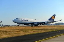 20160907_181349_LUFTHANSA_Boeing_B747-400_D-ABVW_take_off_RWY07C_EDDF