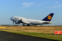 20160907_181351_LUFTHANSA_Boeing_B747-400_D-ABVW_take_off_RWY07C_EDDF_2