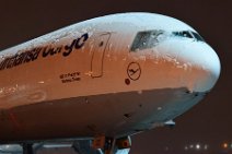 LUFTHANSA CARGO - BOEING MD11 COVERED BY SNOW 2