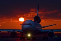 SUNSET TAXI - BOEING MD11 - LUFTHANSA CARGO