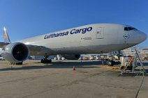 20140217_153337_LUFTHANSA_CARGO_Boeing_B777F