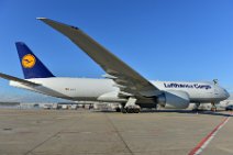 20140217_153605_LUFTHANSA_CARGO_Boeing_B777F