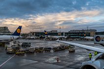FRANKFURT AIRPORT APRON AREA FRANKFURT AIRPORT APRON AREA