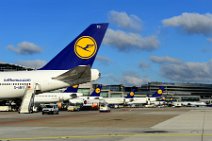 LUFTHANSA AIRPLANES AT TERMINAL 1A IN FRANKFURT AIRPORT - EDDF 01 LUFTHANSA AIRPLANES AT TERMINAL 1A IN FRANKFURT AIRPORT - EDDF 01