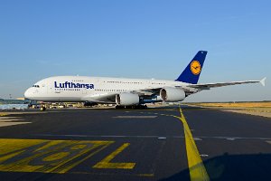 03 AIRBUS A380