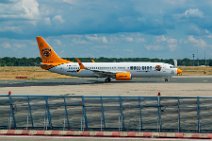 Corendon Airlines Boeing B737 in HULL CITY livery - EGLL - United Kingdom Corendon Airlines Boeing B737 in HULL CITY livery - EGLL - United Kingdom.jpg