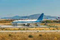 Old Olympic Airways Boeing B737 wreckage - airport Athens - Greece 02 Old Olympic Airways Boeing B737 wreckage - airport Athens - Greece 02.jpg