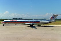 AMERICAN AIRLINES MD83 IN KDFW 1