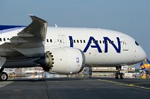 20160907_172030_LAN_Boeing_B787-9_CC-BGG_2