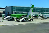 KULULA AIRLINES - BOEING B737 - CAPETOWN - SOUTH AFRICA KULULA AIRLINES - BOEING B737 - CAPETOWN - SOUTH AFRICA
