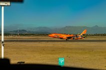 MANGO BOEING B737NG - TAKE OFF IN CAPETOWN - SOUTH AFRICA MANGO BOEING B737NG - TAKE OFF IN CAPETOWN - SOUTH AFRICA