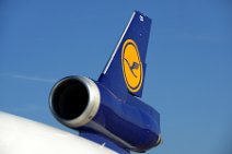 20160907_170139_LUFTHANSA_CARGO_MD11_center_engine
