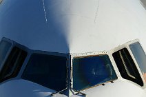 20160907_173223_LUFTHANSA_CARGO_MD11_Freighter_front_view