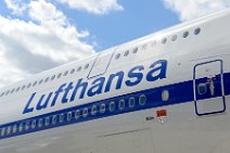 20150519_115830_LUFTHANSA_B747-8_D-ABYT_RETRO