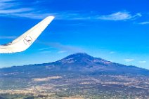 SHARKLET of Lufthansa Airbus A320 with smoking Mount Etna - Sicily - Italy 05 SHARKLET of Lufthansa Airbus A320 with smoking Mount Etna - Sicily - Italy 05.jpg