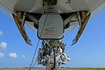 20140123_120649_NOSE_GEAR_Airbus_A330-300