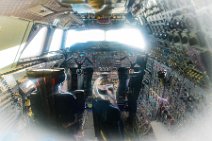 Flight deck of CONCORDE 02 Flight deck of CONCORDE 02.jpg