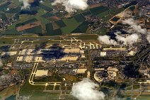 20150530_144502_AERIAL_PARIS_CHARLES_DE_GAULE_Airport_LFPG