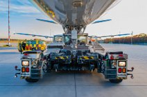 Tow truck with Airbus A321 - in EDDF 3 Tow truck with Airbus A321 - in EDDF 3.jpg