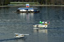 20120115_212607_YVR_Float_Plane