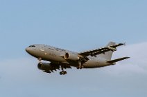 German Luftwaffe Airbus A300 10+24 - landing in EDDK German Luftwaffe Airbus A300 10+24 - landing in EDDK