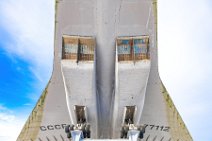 Under the center of a Tuplolev TU-144 01 Under the center of a Tuplolev TU-144 01.jpg