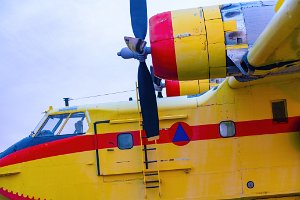 07 FLOAT PLANES