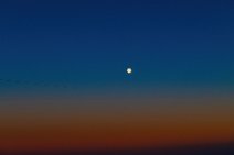 The moon in sunset twilight 01 The moon in sunset twilight 01.jpg