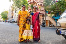 Two ladies and a little girl in indian clothes - Bangalore - India Two ladies and a little girl in indian clothes - Bangalore - India.jpg