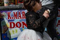 LITTLE GIRL WITH ICE CREAM - ISTANBUL - TURKEY LITTLE GIRL WITH ICE CREAM - ISTANBUL - TURKEY